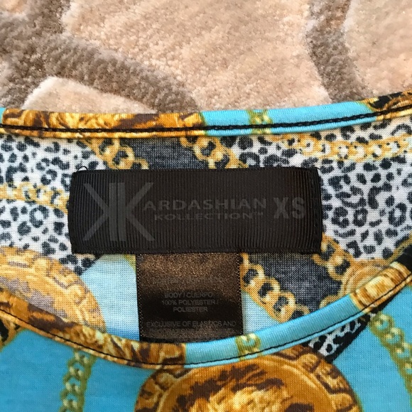 Colorful sun dress - Picture 3 of 3